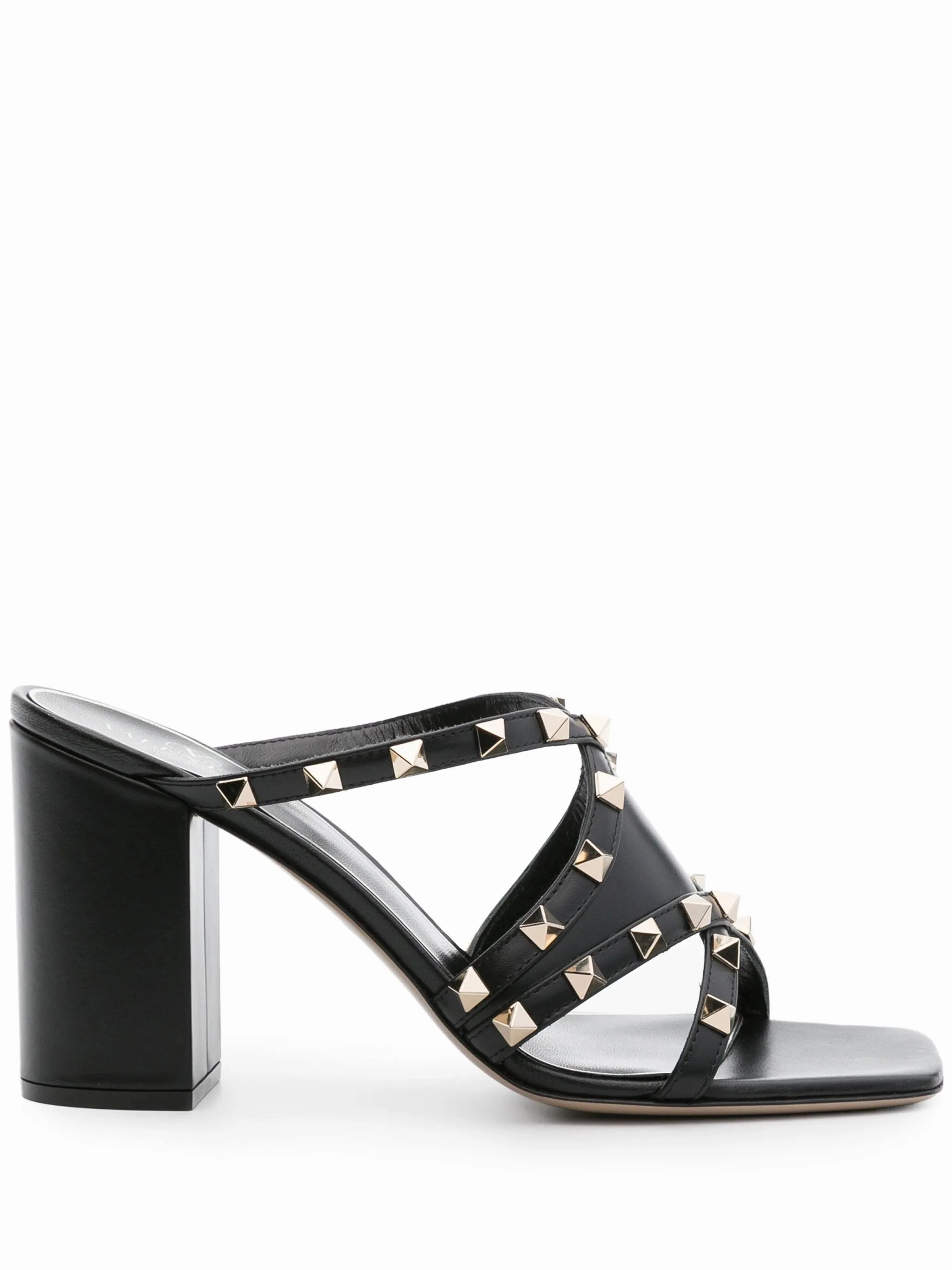 Toe Ring Sandals 90mm Rockstud strappy leather sandals