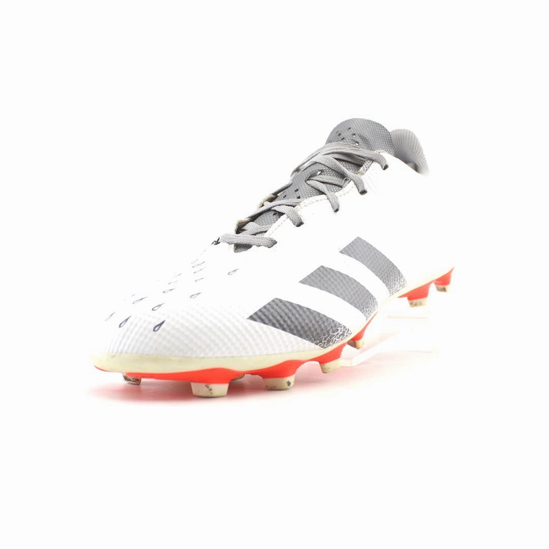 Soccer Cleats Versus Baseball Cleats ADIDAS PREDATOR FREAK.4 FLEXIBLE GROUND