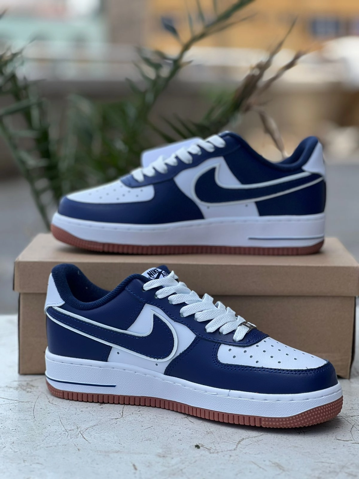 Cloudrunner 2 Sneakers Air Force 1 Sneakers - Deep Blue & White with Gum Sole