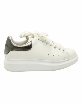 Wutang Sneakers Alexander McQueen Oversized Sneakers in White Calfskin Leather