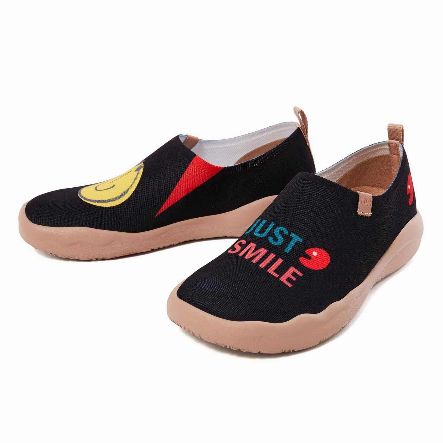 Smiley Black Knitted Women Skechers Waterproof Shoes