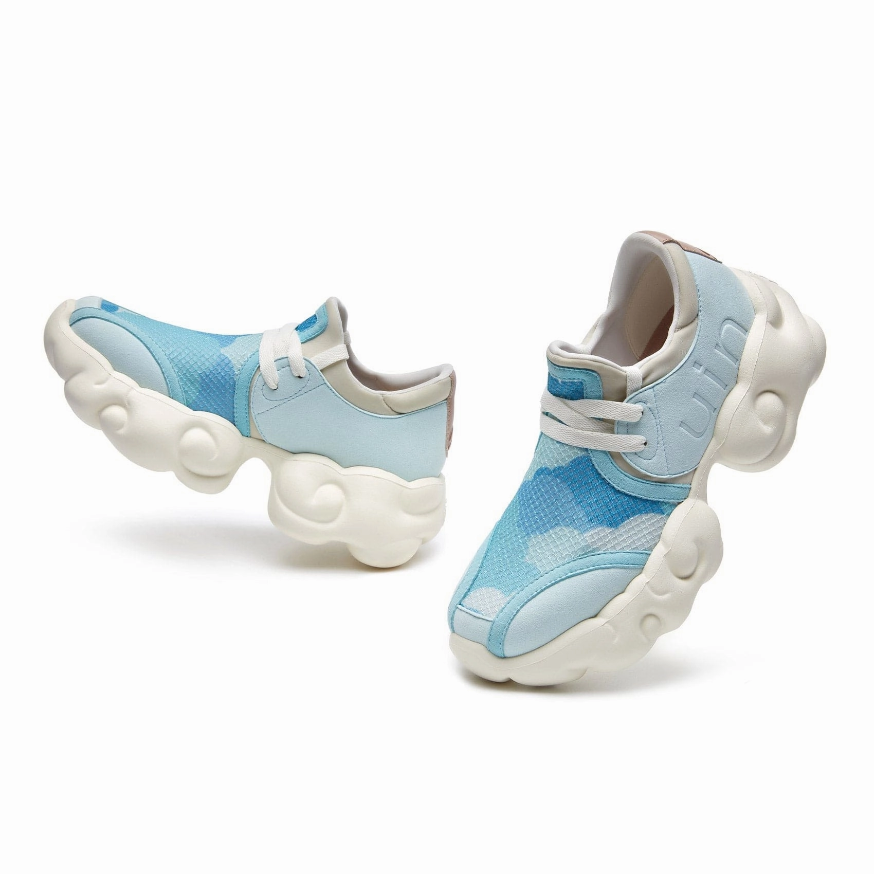Best Lightweight Badminton Shoes Baby Cloud Cloud VI Women