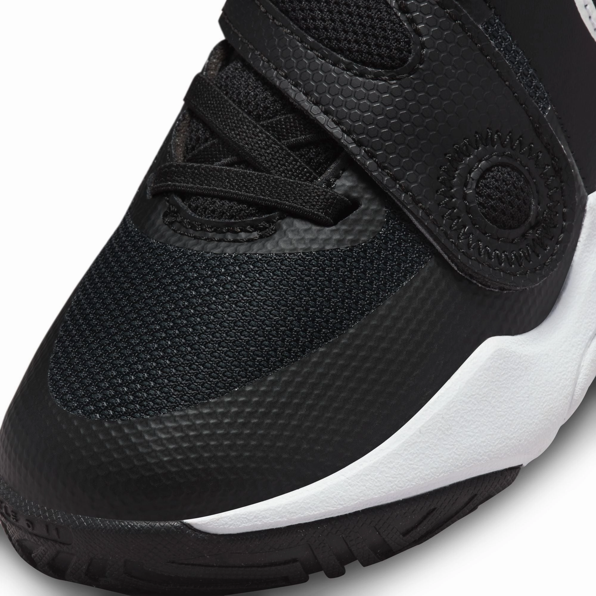 Outside Basketball Shoes Boys' Nike Kids Team Hustle D 11 Basketball Shoes