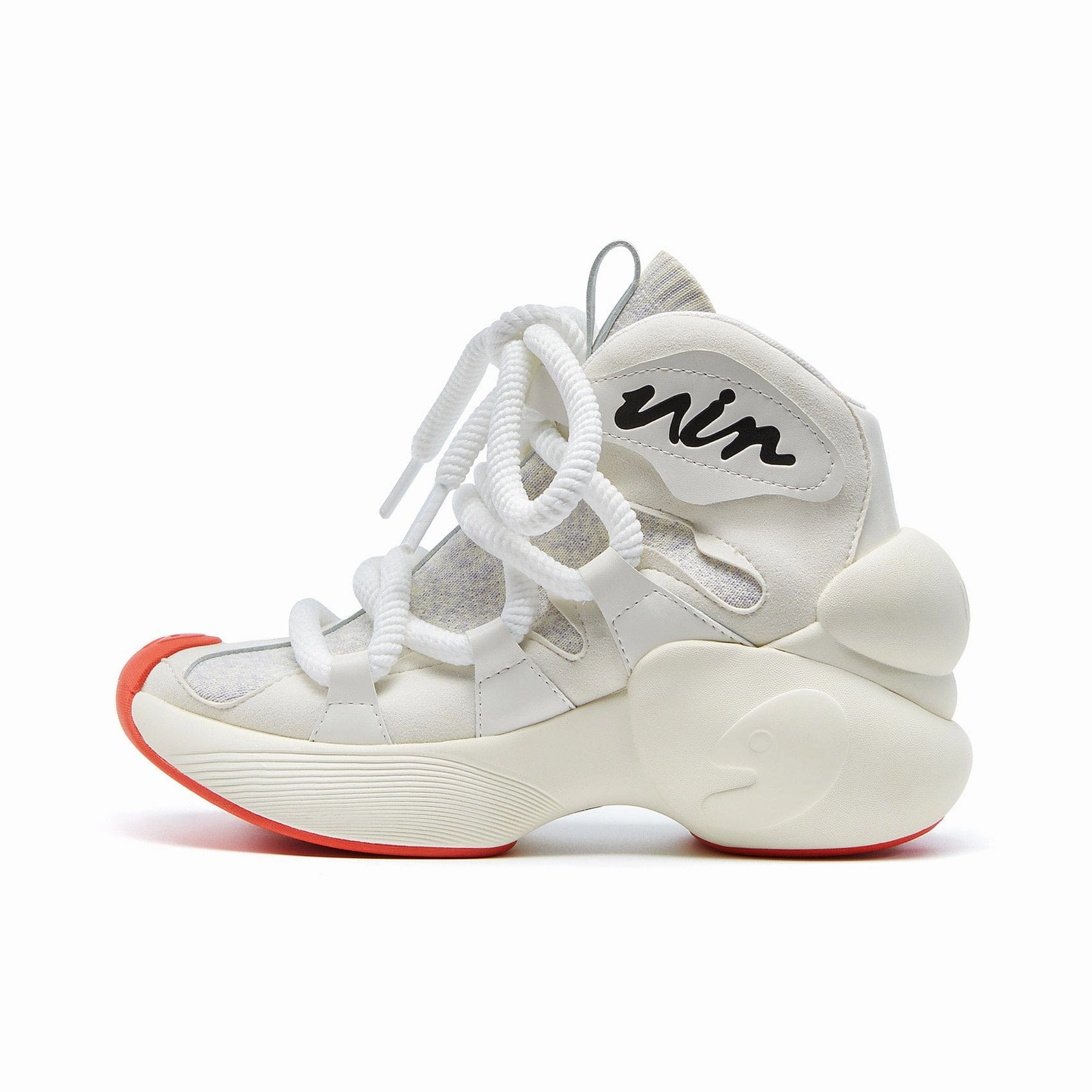 Best Badminton Shoes Under 5000 Bright White Bilbao A3 Women