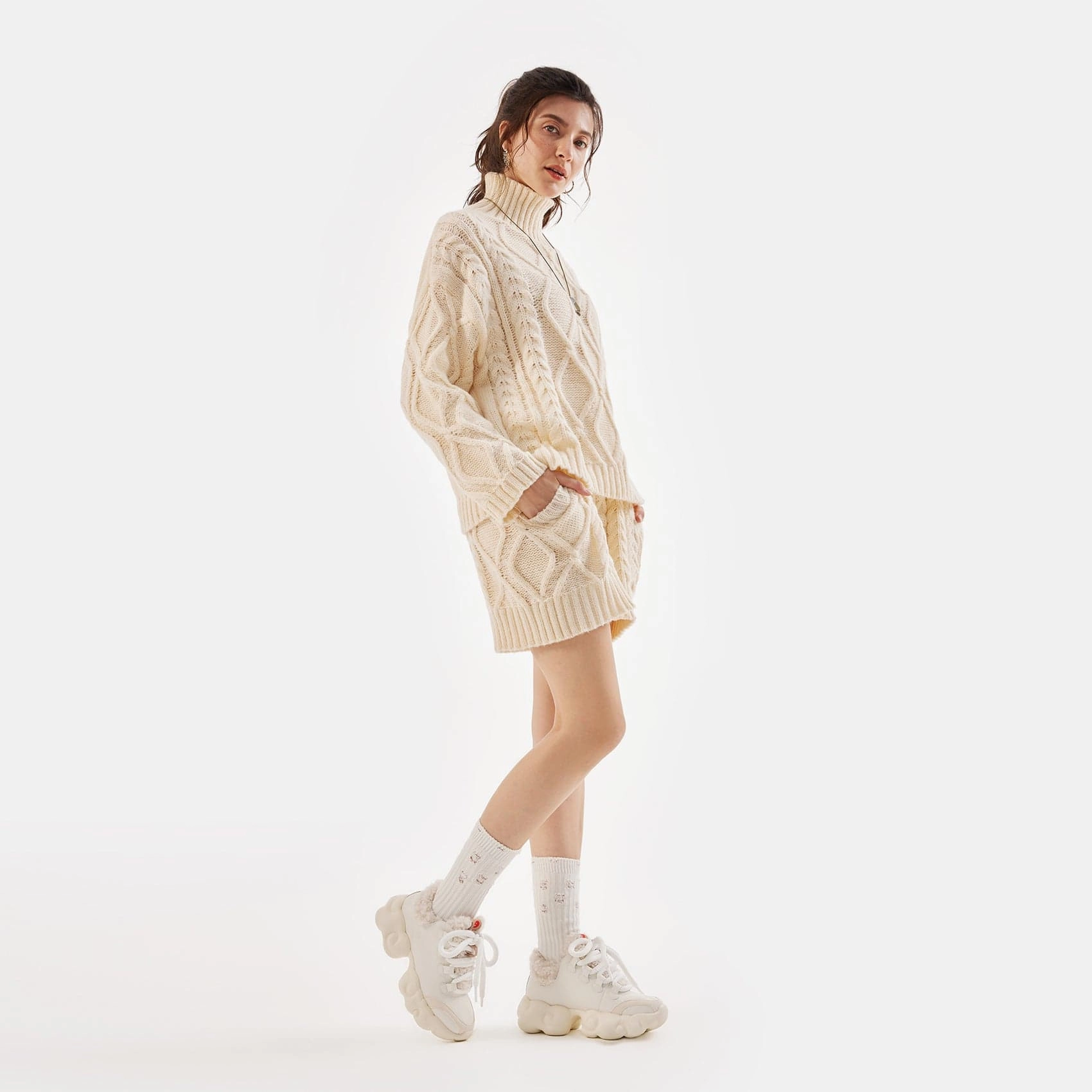 Bright White Cloud III Women Best Basketball Shoes For Badminton