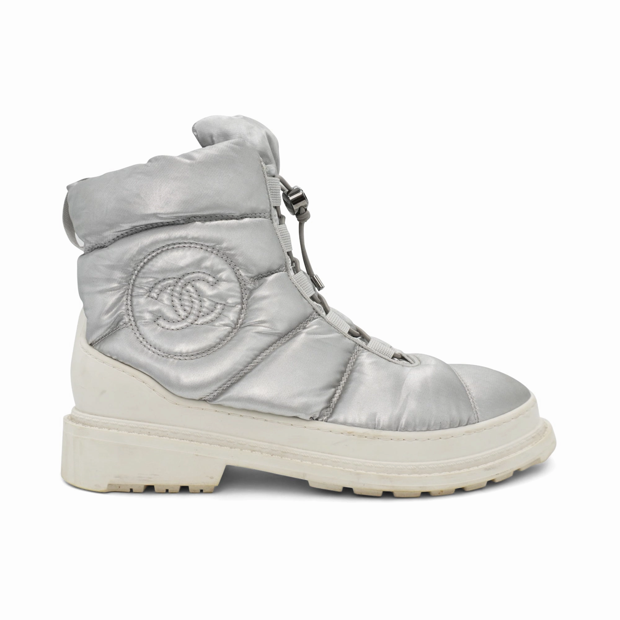 Chanel 'Ice Walking' Snow Boots - Women's 38 Lightweight Snow Boot