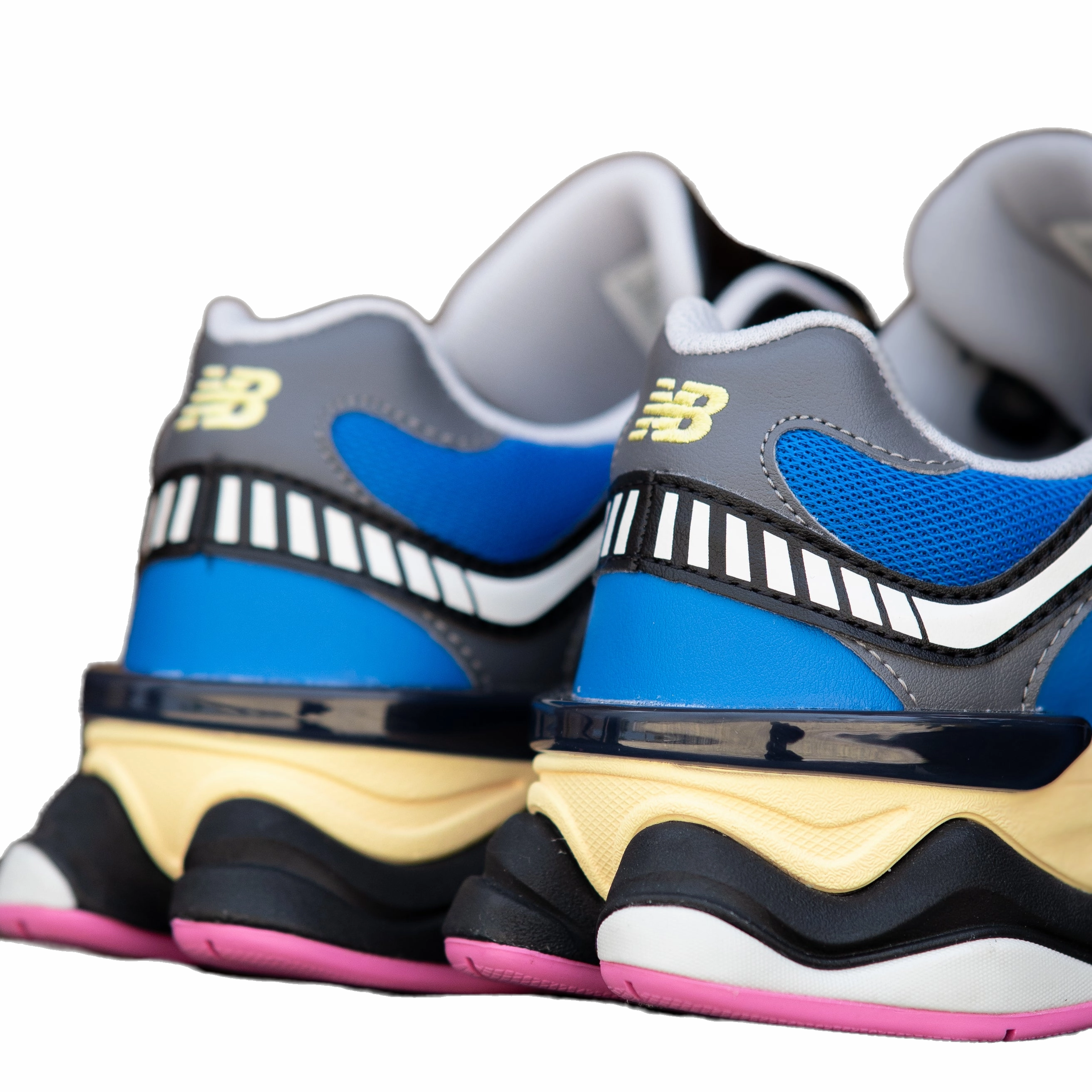 New Balance Men's 9060 Shoes - Blue Oasis / Real Pink New Balance Aesthetic Shoes