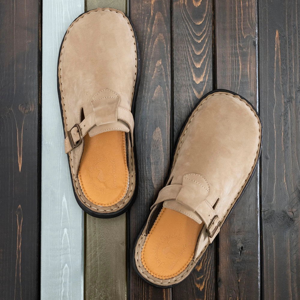 Sawyer - Leather Clog-Toe Sandal | Olive Nubuck Job Opportunities