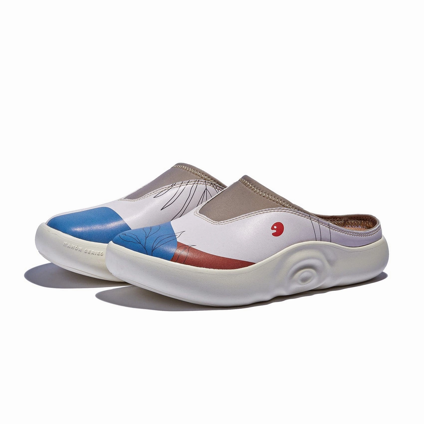 Sandals Factory Outlet Corner at Backyard Mahon I Women