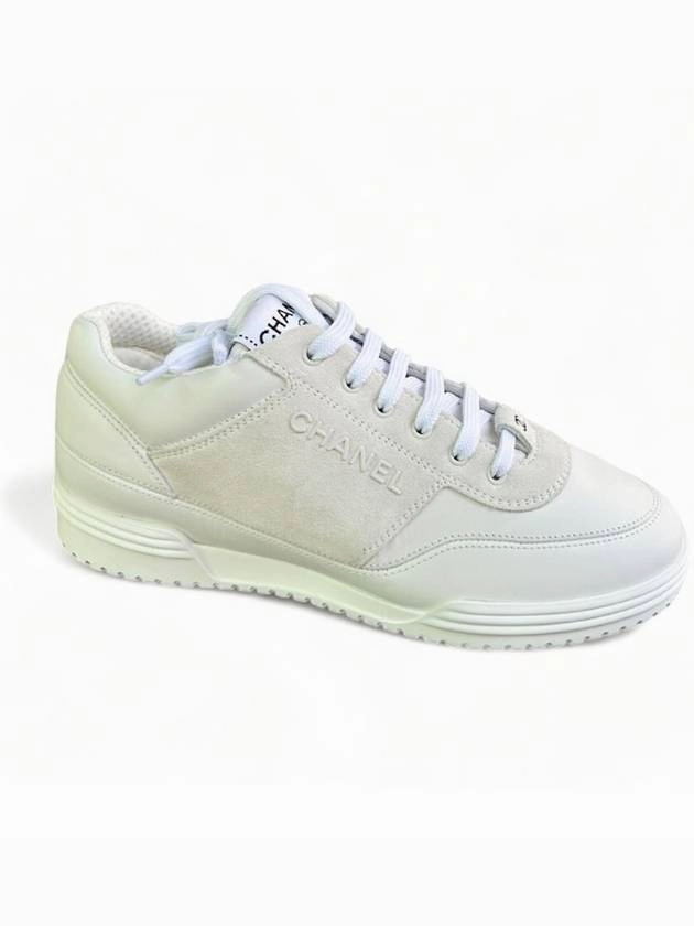 Lettering Two Tone Sneakers Suede Calfskin White Chanel Beth Sneakers
