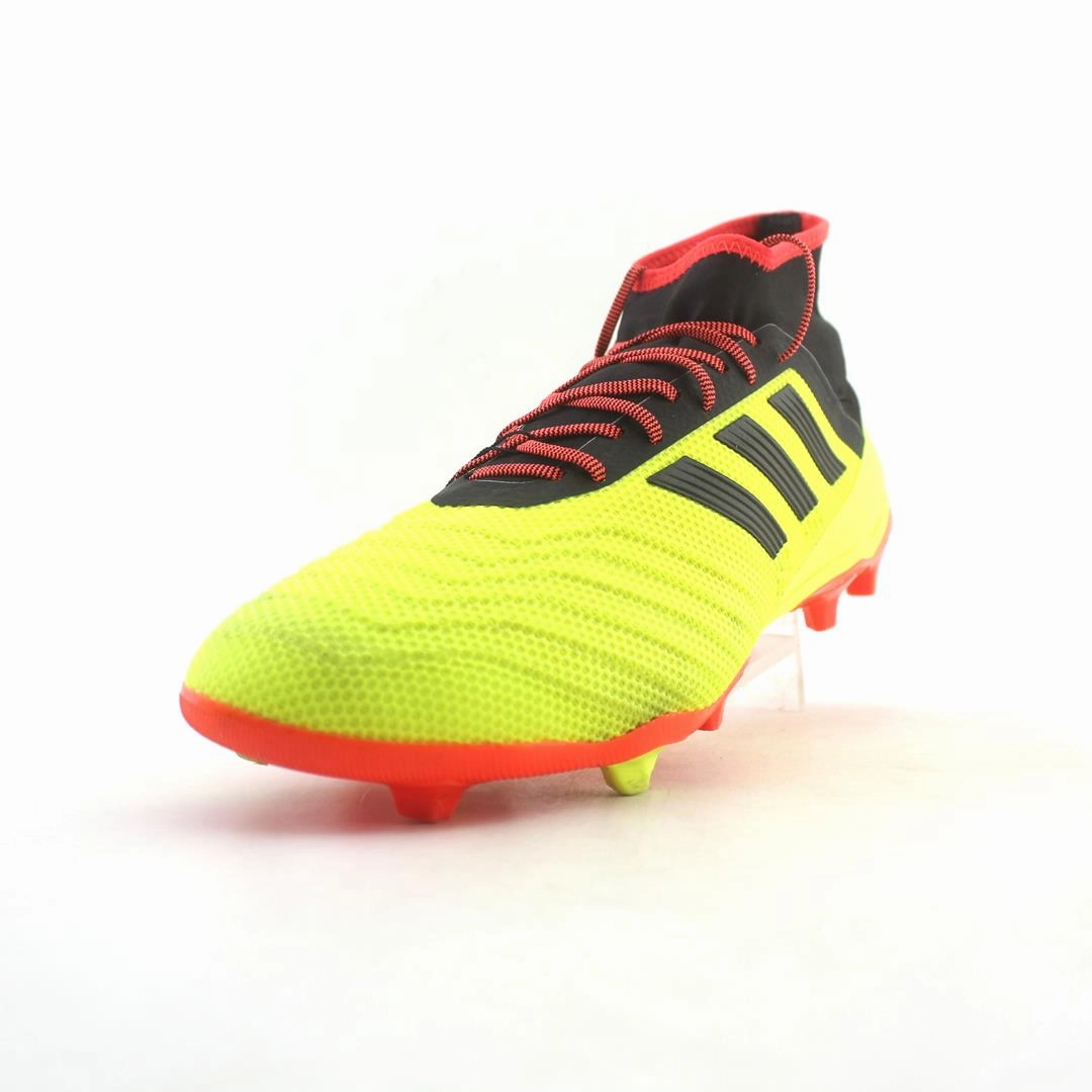 Professional Soccer Cleats Metal ADIDAS PREDATOR 18.2 FG