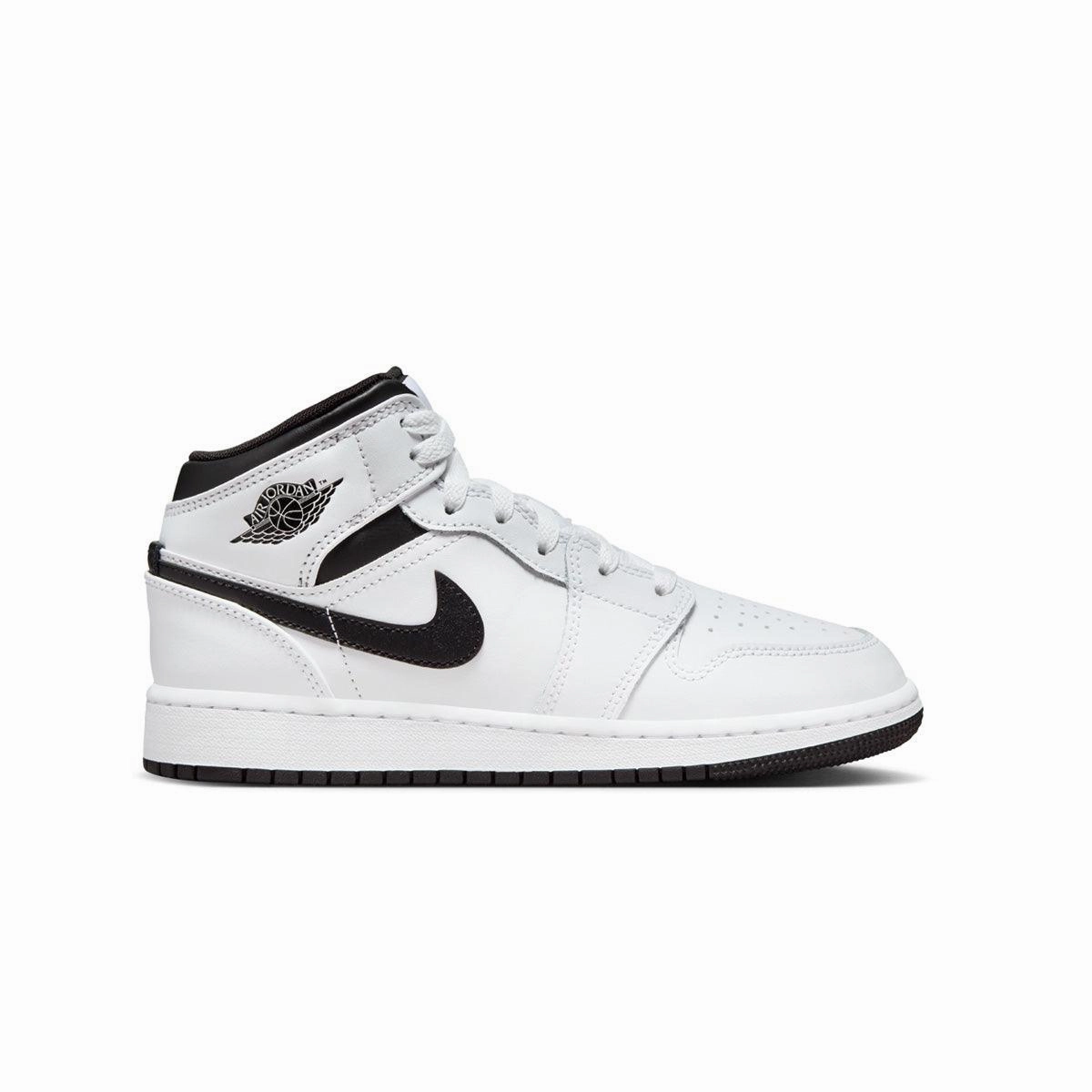 Training In Basketball Shoes Kids Air Jordan 1 Mid 'White'