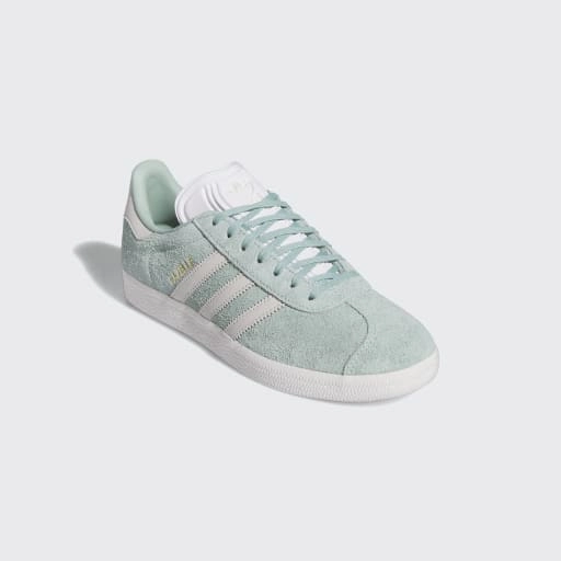 GAZELLE SHOES - Hazy Green / Off White / Cloud White Adidas Mahomes Shoes