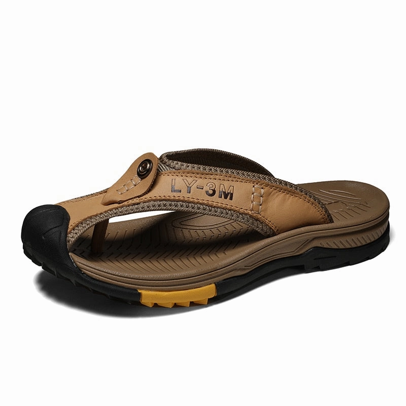 Genuine Cow Leather Men Sandals / Flip Flops massage design anti-slip / FREE-Shipping Fendi Sandals