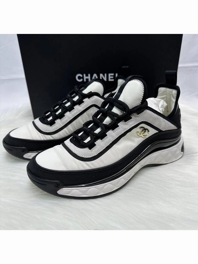 CC Logo Mixed Fiber Low Top Sneakers Black White Chanel Best Jeans To Wear With Sneakers