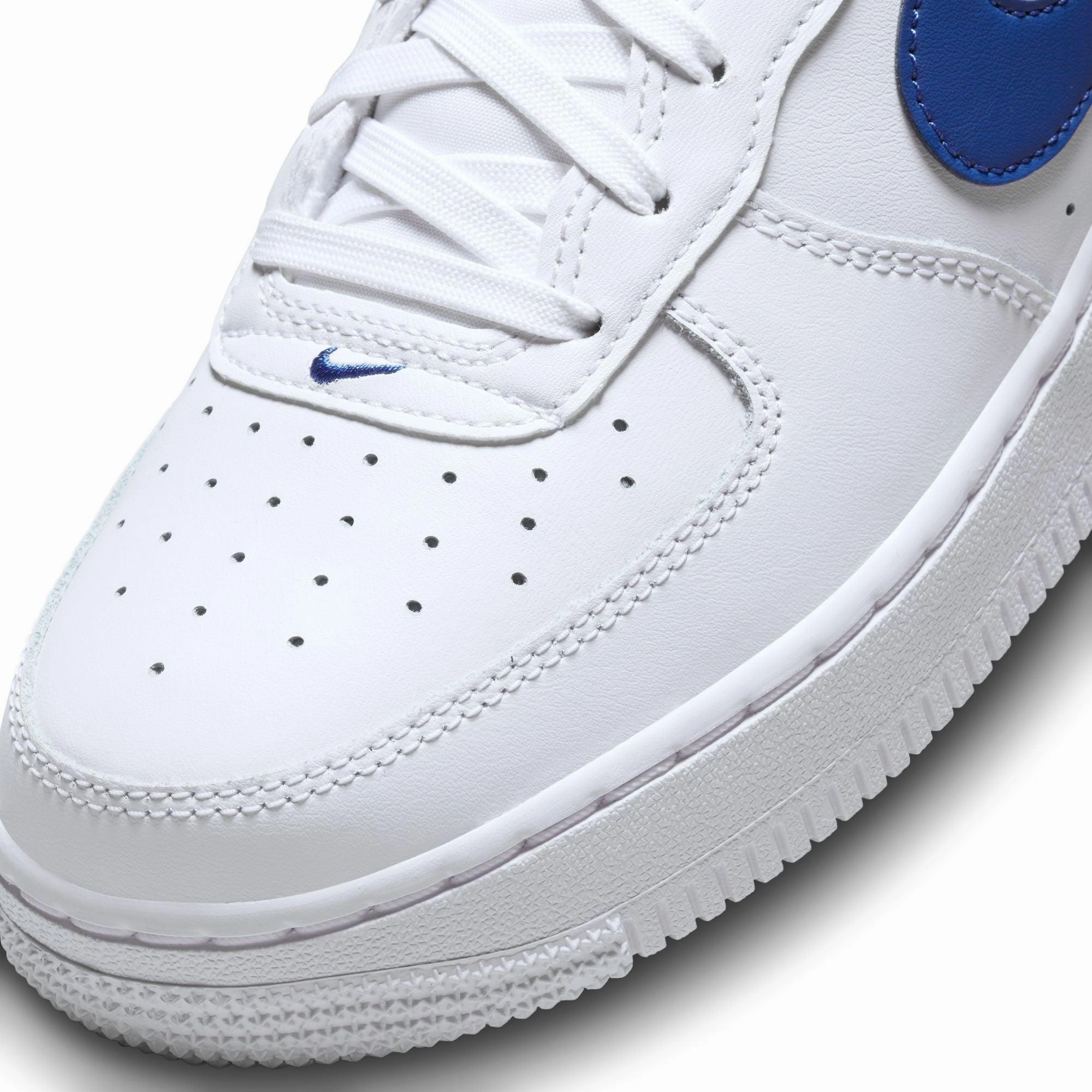 Kid's Air Force 1 'White Hyper Royal' Basketball Shoes With High Heel Drop