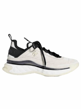 Best Sneakers Shop Online Logo Mixed Fibers Suede Low Top Sneakers White Chanel