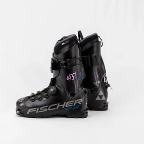Ross And Snow Michela Boots Fischer Travers 28.5 24/25 Demo Fleet #37