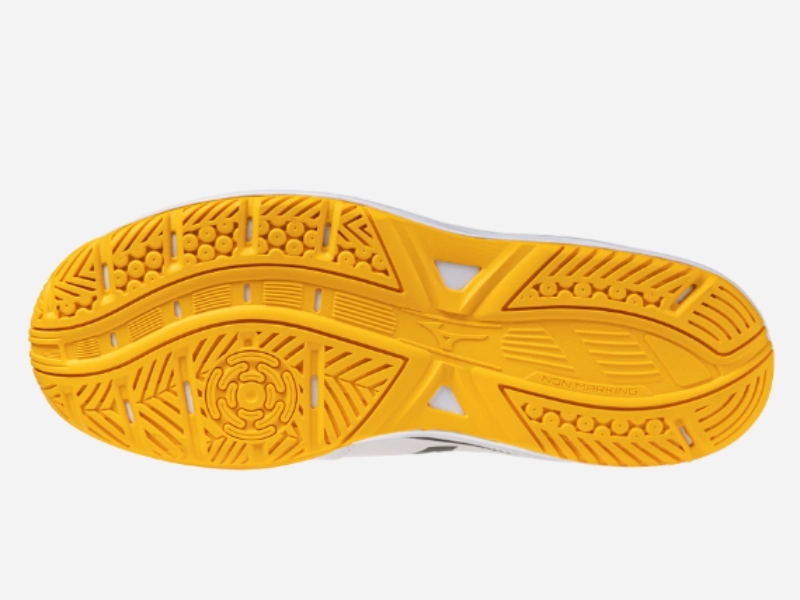 Best Badminton Shoes For Ankle Support Mizuno Cyclone Speed 5 Indoor Court Shoe (White)