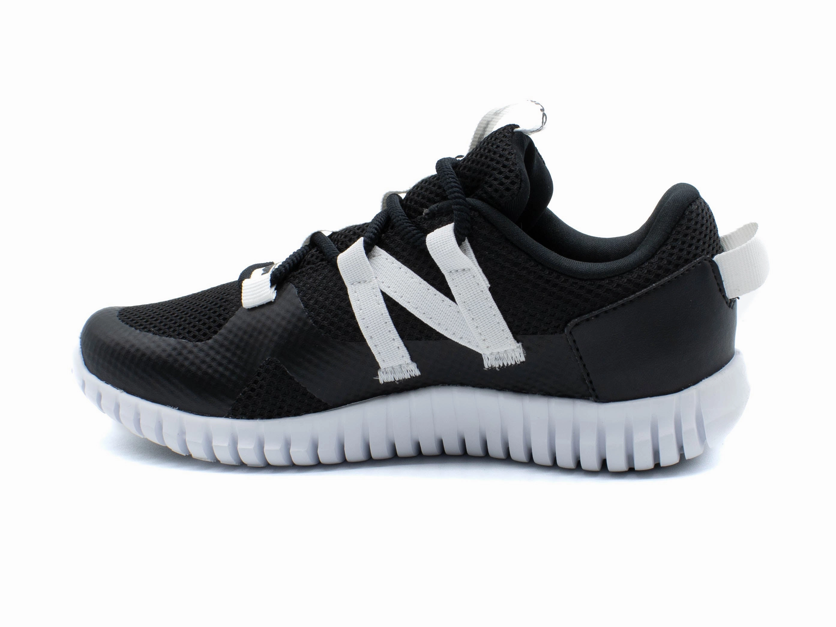 NEW BALANCE PLAYGRUV v2 Bungee Hiking Waterproof Shoes