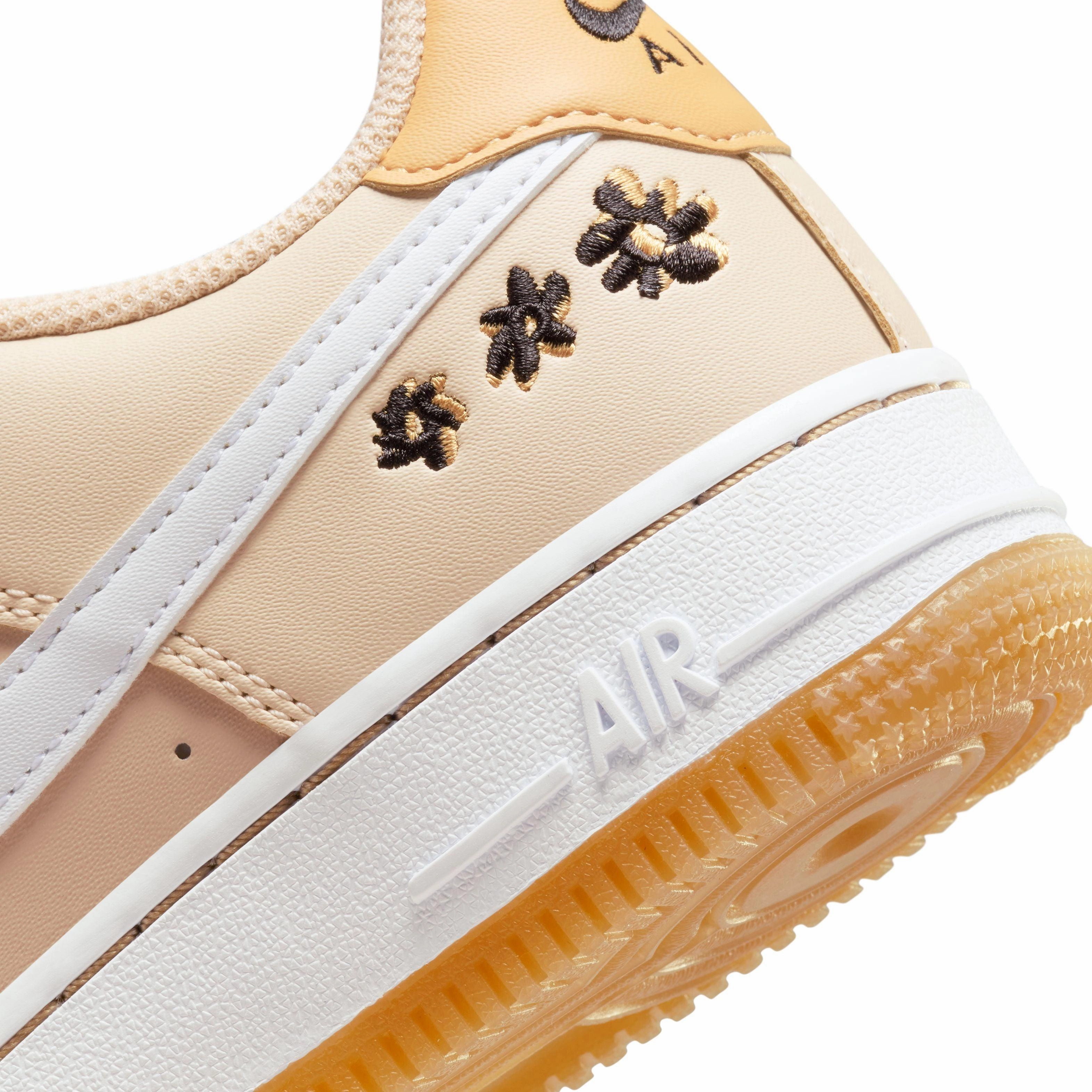 Kids Air Force 1 SE 'Sand Drift' Basketball Shoes For Wide Footers