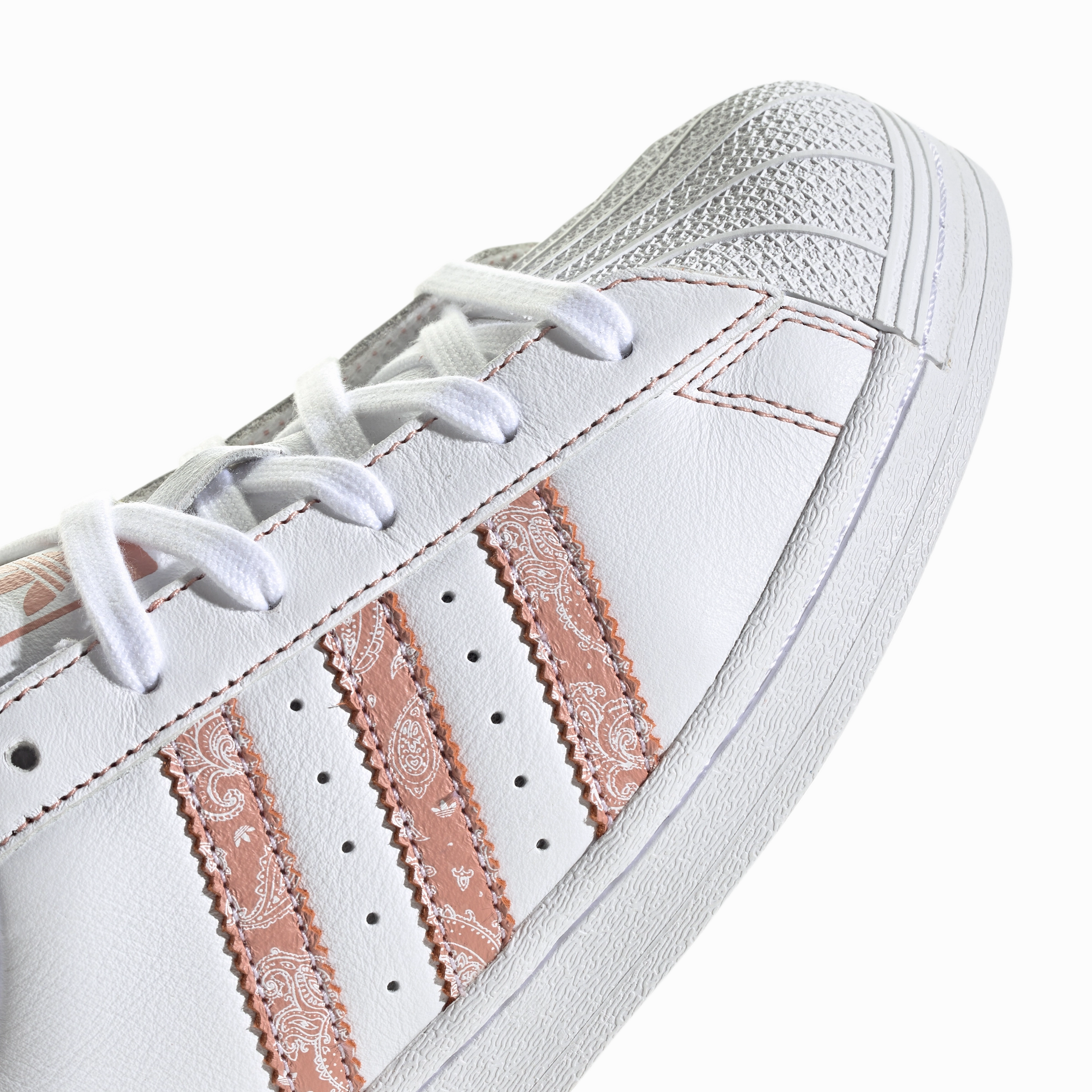 Wmns Superstar 'White Wonder Clay' Best Basketball Shoes 2022