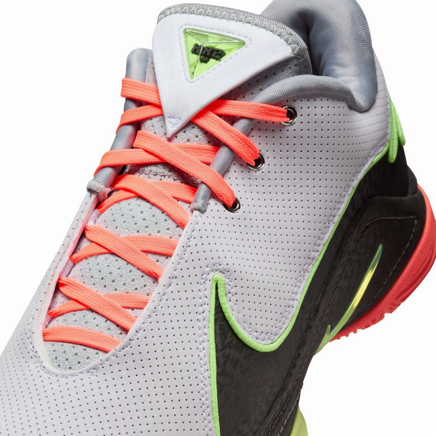 Top Low Top Basketball Shoes Lebron XXII EP 'Crown Jewel'