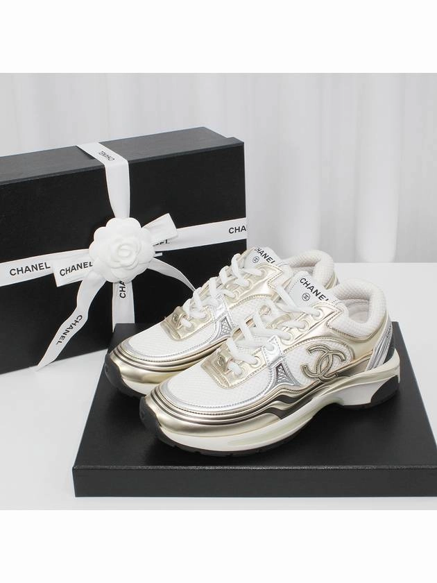 Fabric Laminated Low Top Sneakers Gold Chanel Vapormax Plus Sneakers