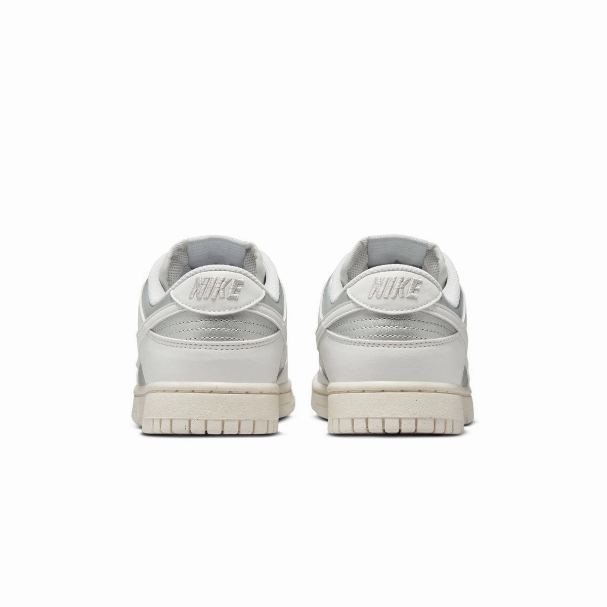 Best Cheap Outdoor Basketball Shoes Wmns Dunk Low Next Nature 'Metallic Platinum'