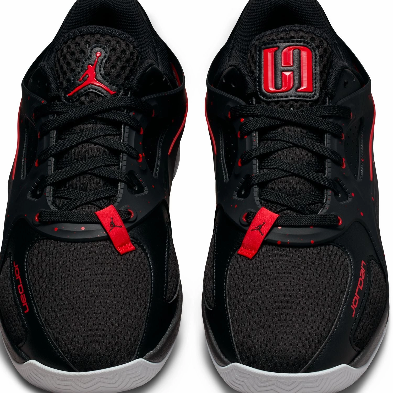 Gum Bottom Basketball Shoes Wmns Jordan Heir Series PF 'Black University Red'