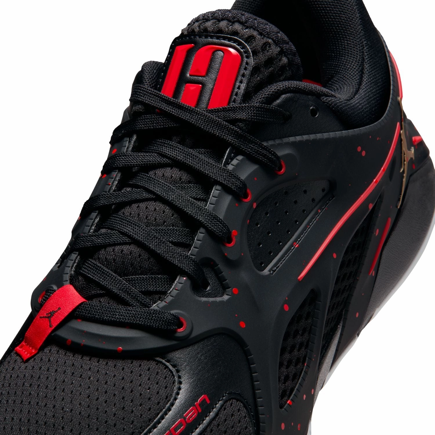 80 Basketball Shoes Wmns Jordan Heir Series PF 'Black University Red'