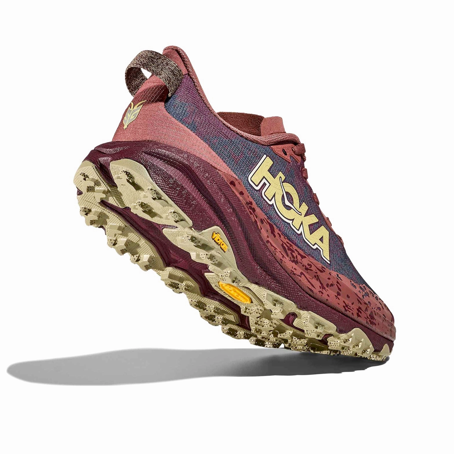 Women's Speedgoat 6 Trail Running Shoes Rouge / Black Cherry Bottom Of Shoes Coming Off